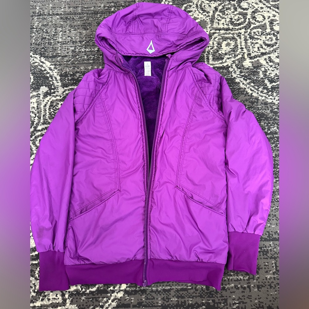🪻Ivivva fleece line jacket🪻 Girls size 14